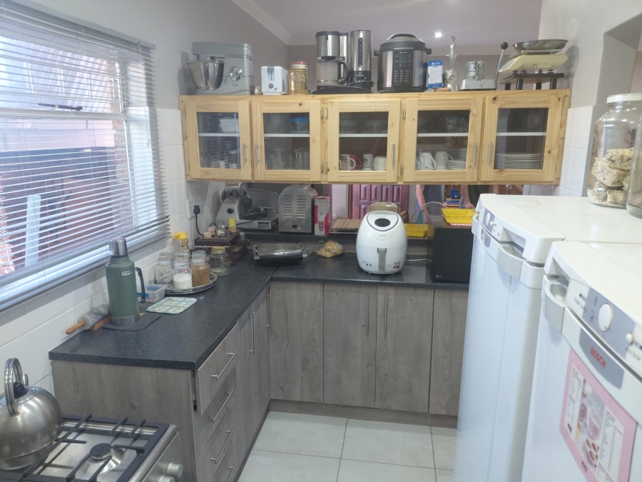 2 Bedroom Property for Sale in Navalsig Free State